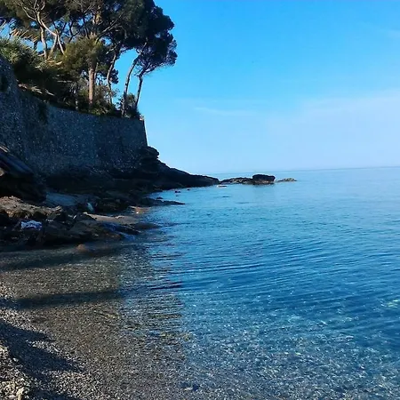 La Casa Dei Nonni, Un Angolo Di A 5 Minuti Dal Mare Recco
