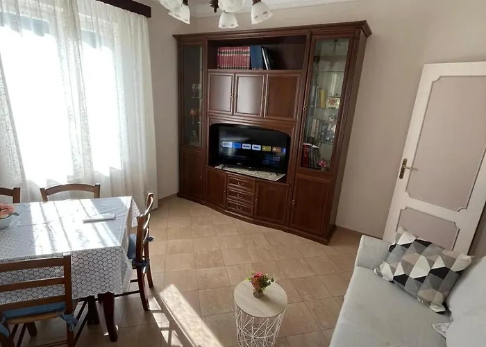 La Casa Dei Nonni, Un Angolo Di A 5 Minuti Dal Mare بيت للعطل ريكّو